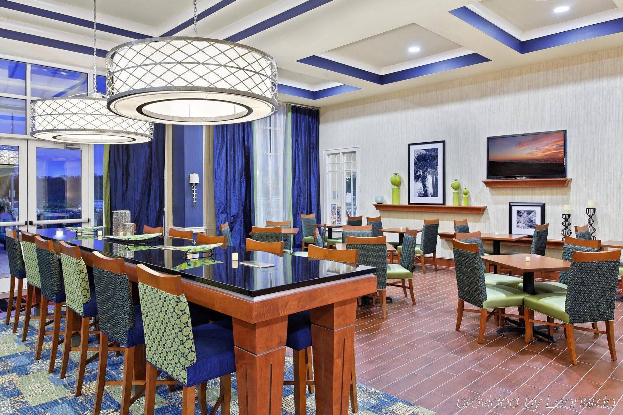 Hampton Inn & Suites Orlando Airport At Gateway Village Bagian luar foto