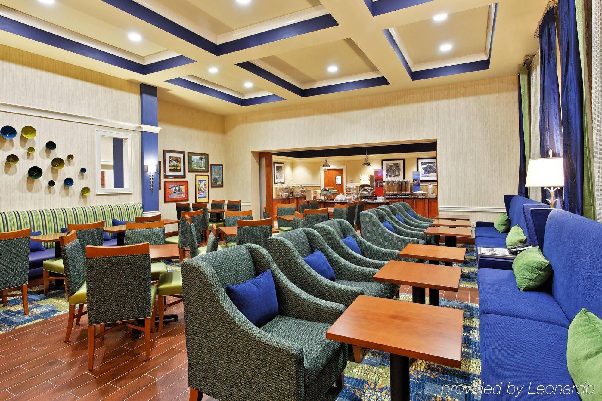 Hampton Inn & Suites Orlando Airport At Gateway Village Bagian luar foto